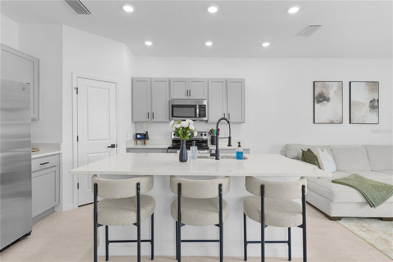 7771 Waterscape , Groveland, FL 34736 Photo