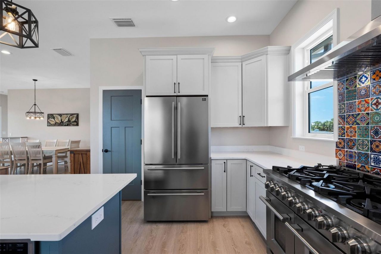 16025 Redington Drive, Redington Beach, FL 33708 Photo