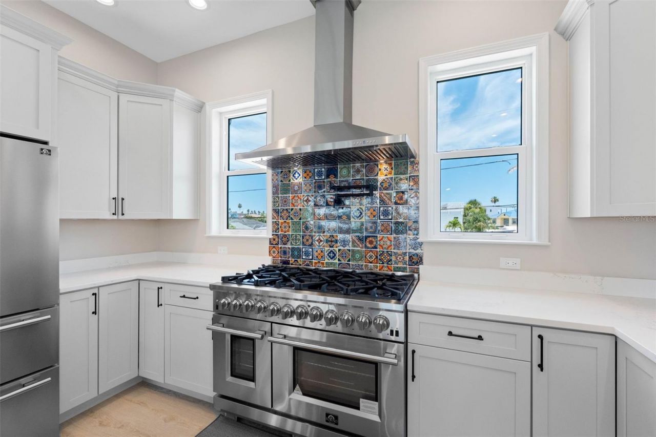 16025 Redington Drive, Redington Beach, FL 33708 Photo