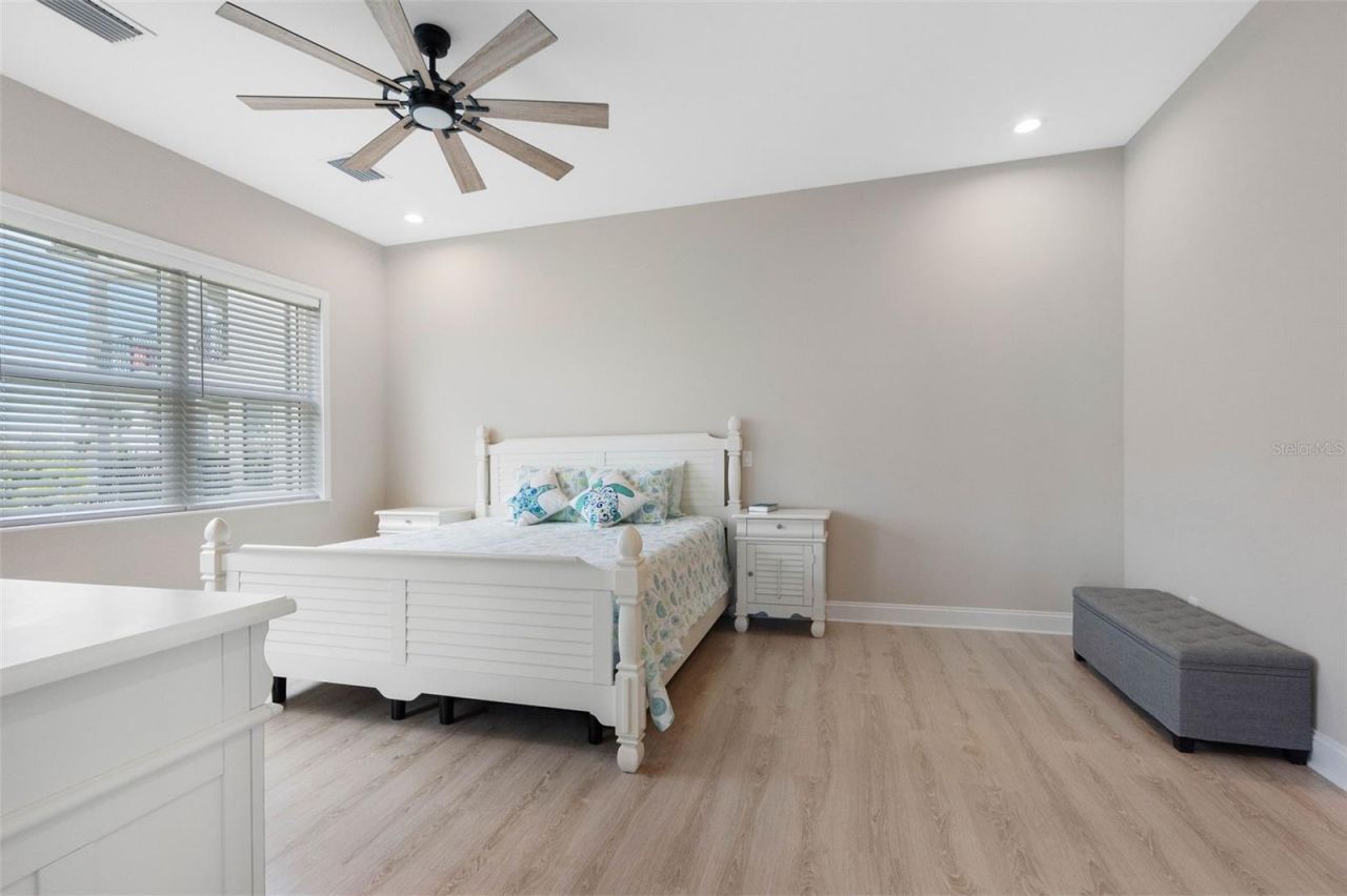 16025 Redington Drive, Redington Beach, FL 33708 Photo