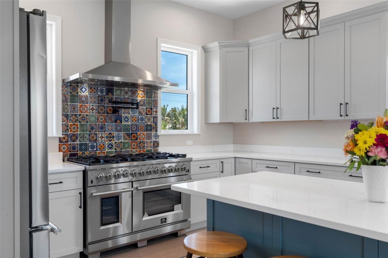 16025 Redington Drive, Redington Beach, FL 33708 Photo