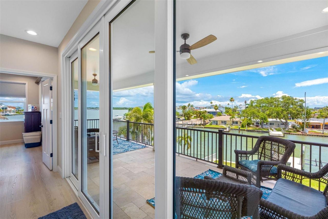 16025 Redington Drive, Redington Beach, FL 33708 Photo