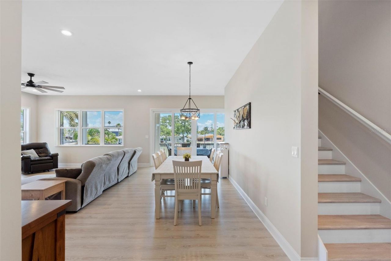 16025 Redington Drive, Redington Beach, FL 33708 Photo