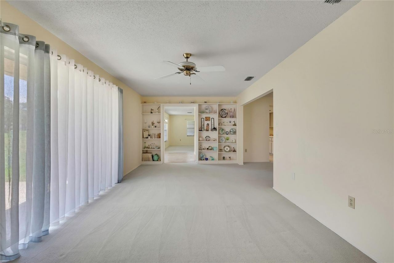7103 Crown Oaks Drive, Spring Hill, FL 34606 Photo
