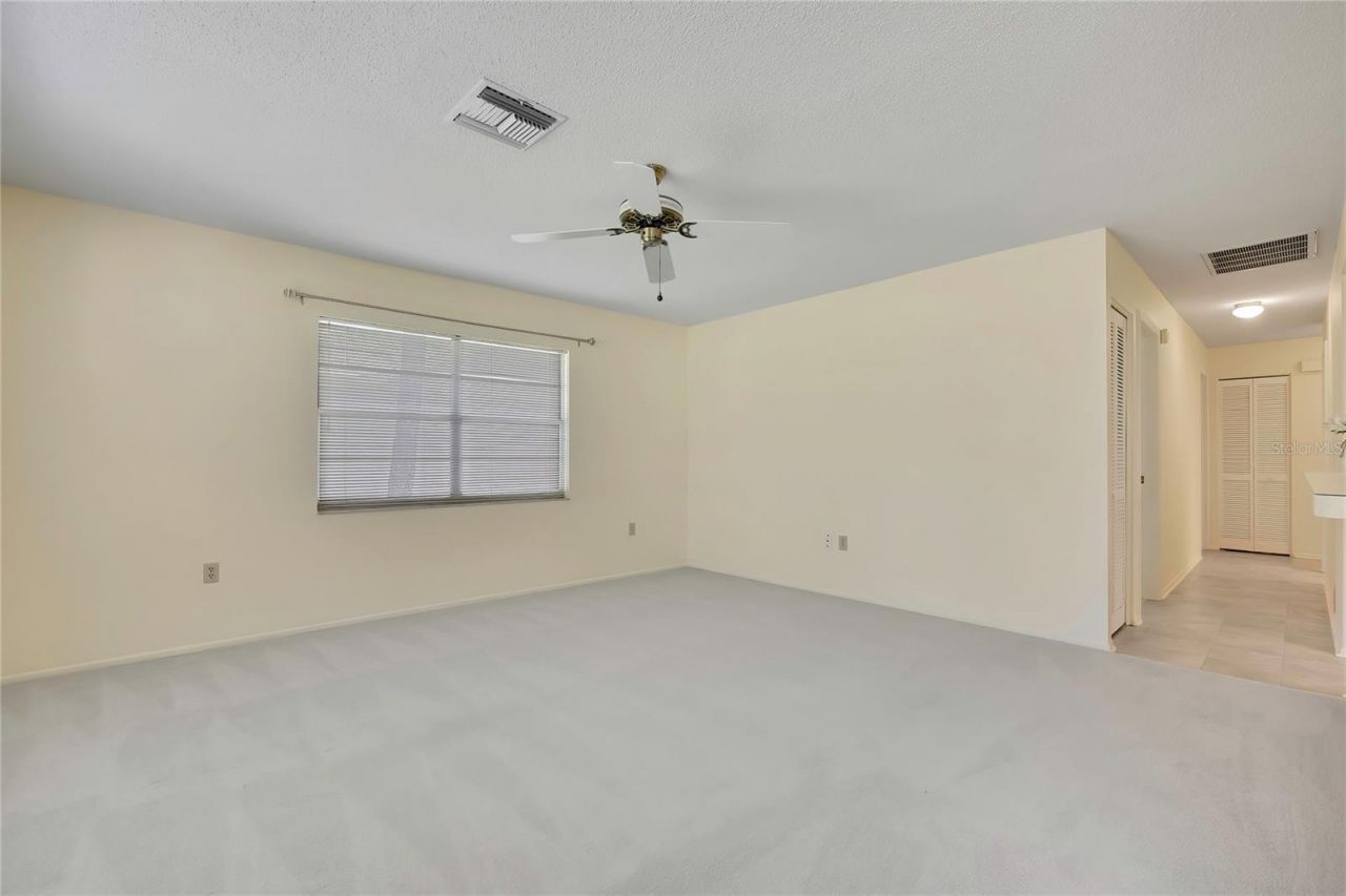 7103 Crown Oaks Drive, Spring Hill, FL 34606 Photo