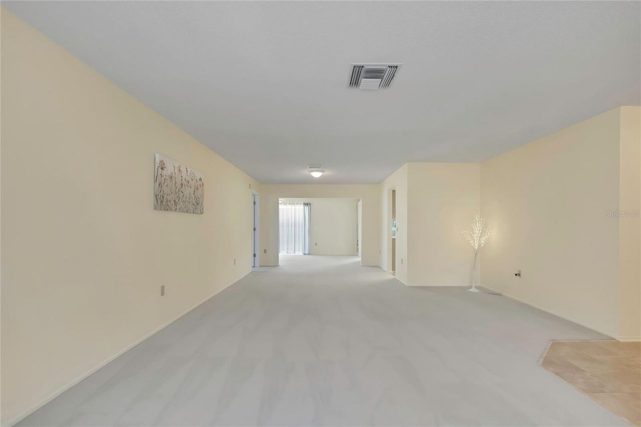 7103 Crown Oaks Drive, Spring Hill, FL 34606 Photo