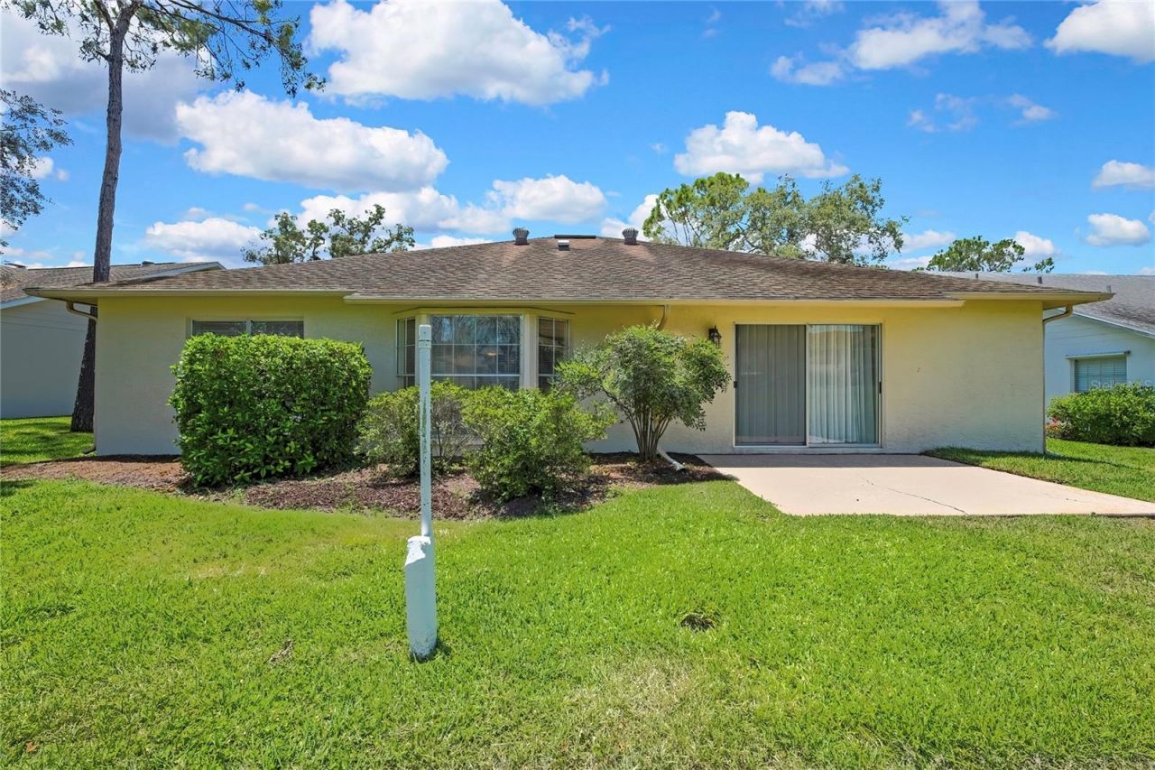 7103 Crown Oaks Drive, Spring Hill, FL 34606 Photo