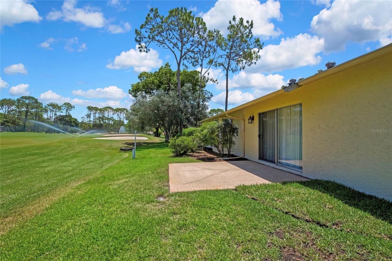 7103 Crown Oaks Drive, Spring Hill, FL 34606 Photo