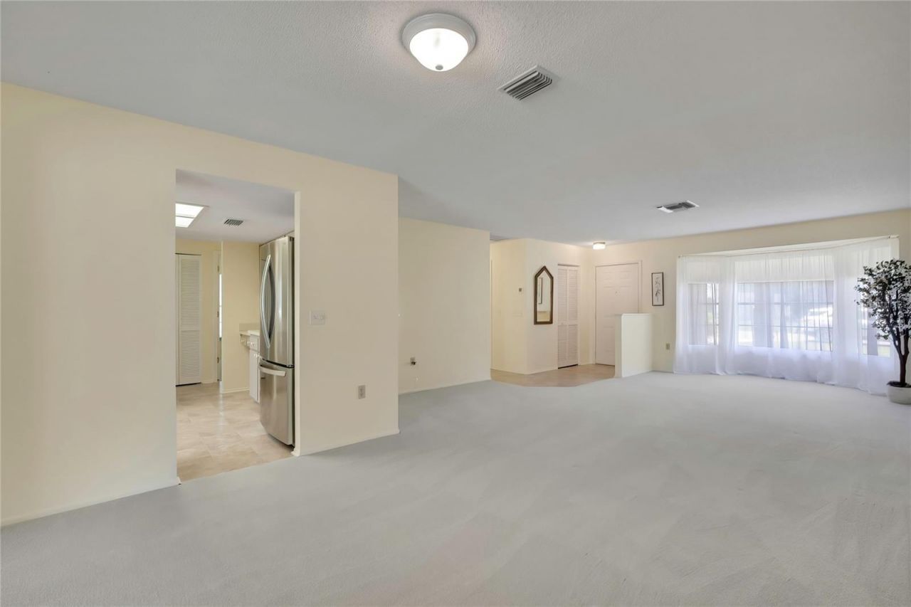 7103 Crown Oaks Drive, Spring Hill, FL 34606 Photo