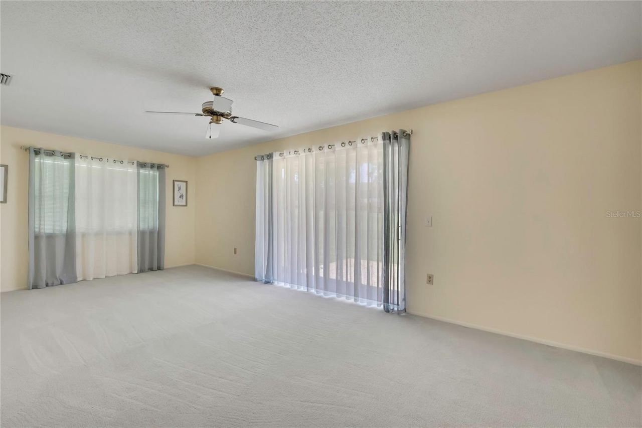 7103 Crown Oaks Drive, Spring Hill, FL 34606 Photo