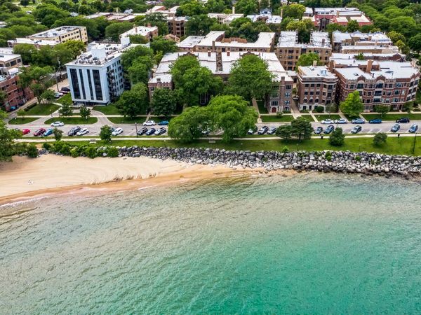 598 Sheridan Square, Unit 2W, Evanston, IL 60202