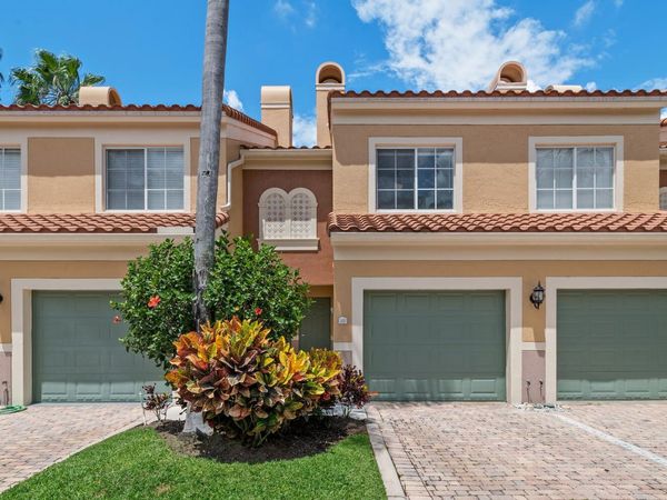 11775 St Andrews Place, Unit 103, Wellington, FL 33414