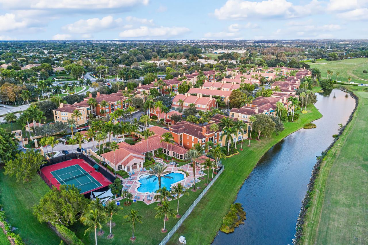 11775 St Andrews Place, Unit 103, Wellington, FL 33414 Photo