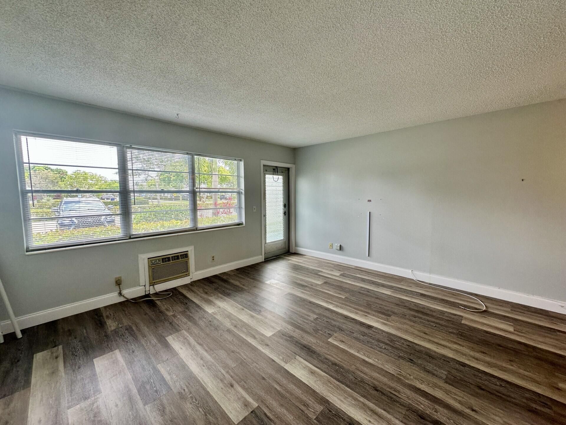 360 Camden P, Unit 360, West Palm Beach, FL 33417 Photo