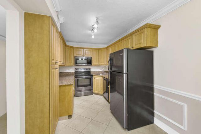 2733 SW Matheson Avenue, Unit 115-a2, Palm City, FL 34990 Photo