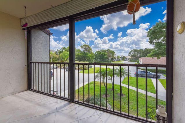 2733 SW Matheson Avenue, Unit 115-a2, Palm City, FL 34990 Photo