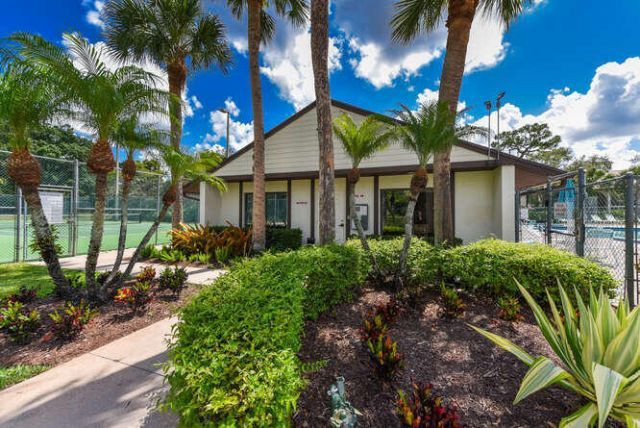 2733 SW Matheson Avenue, Unit 115-a2, Palm City, FL 34990 Photo