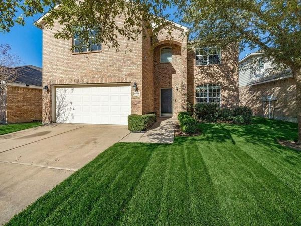 3833 cedar falls Drive, Fort Worth, TX 76244