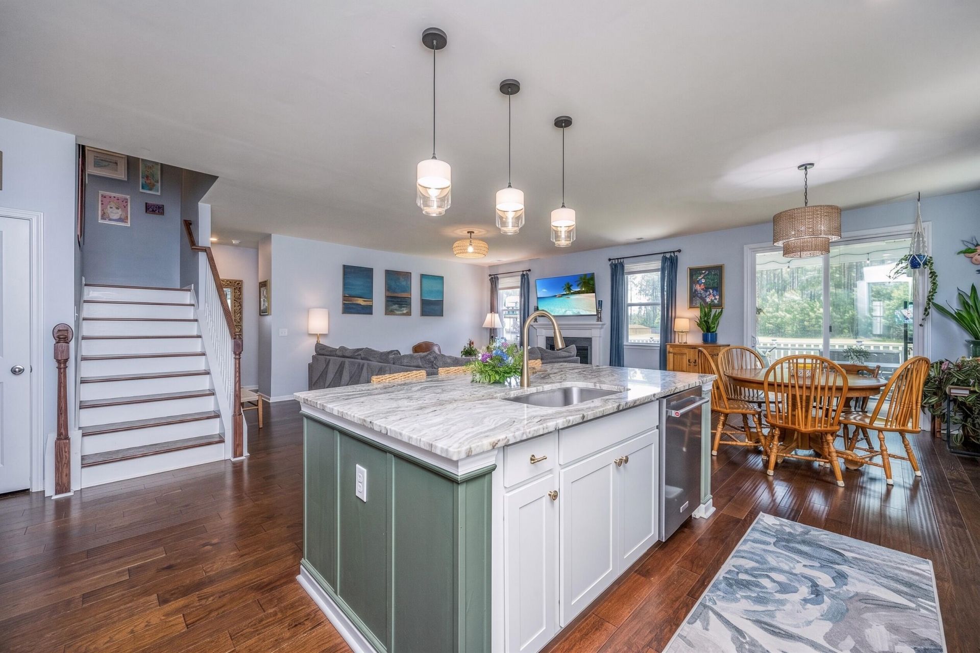 171 Airy Drive Photo 4