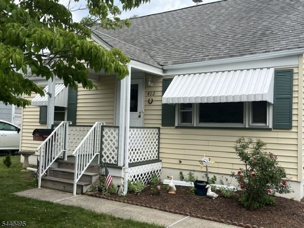 412 2Nd St, Middlesex, NJ 08846