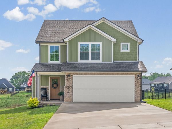 354 Frontier Dr , Clarksville, TN 37043