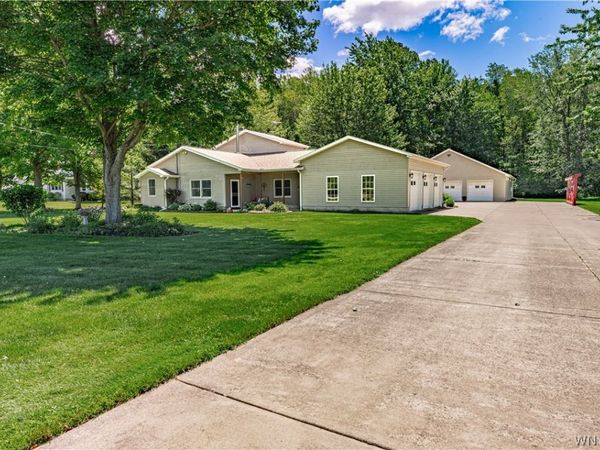 6064 Condren Road , Newfane, NY 14108