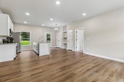 1235 Sawyer Street photo 4