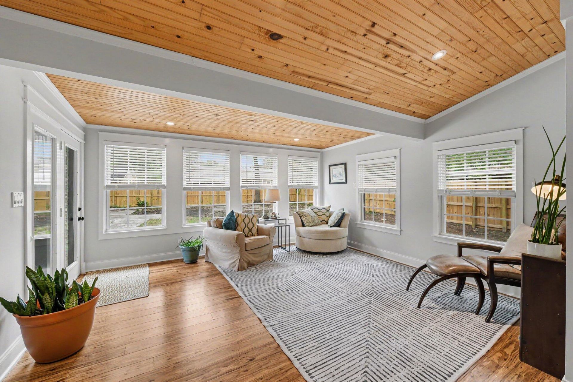 1404 Cimmaron Lane Photo 15