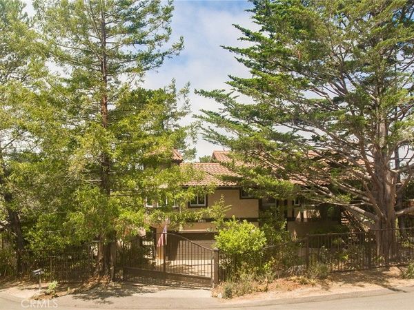 1951 Pierce Avenue, Cambria, CA 93428