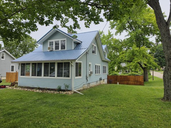 122 High Street, Rives Junction, MI 49277