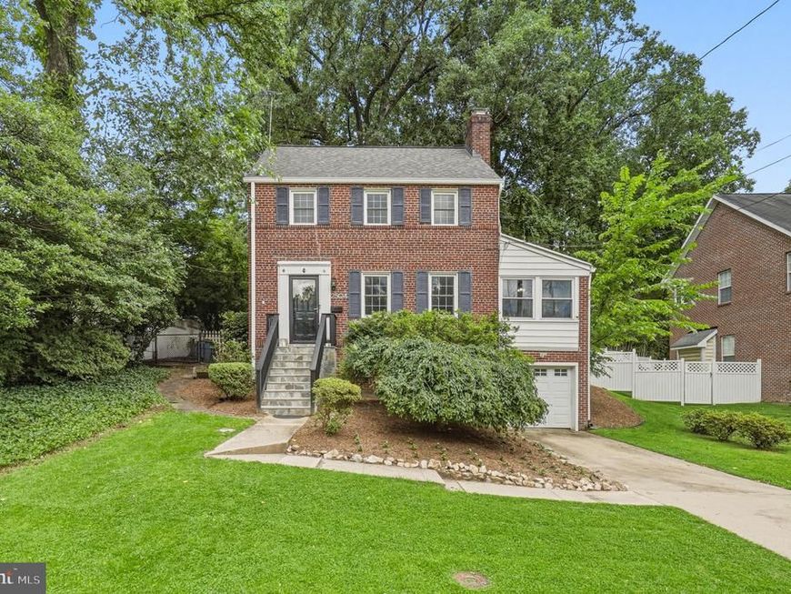 2504 Seminary Road, Silver Spring, MD 20910 Main Photo