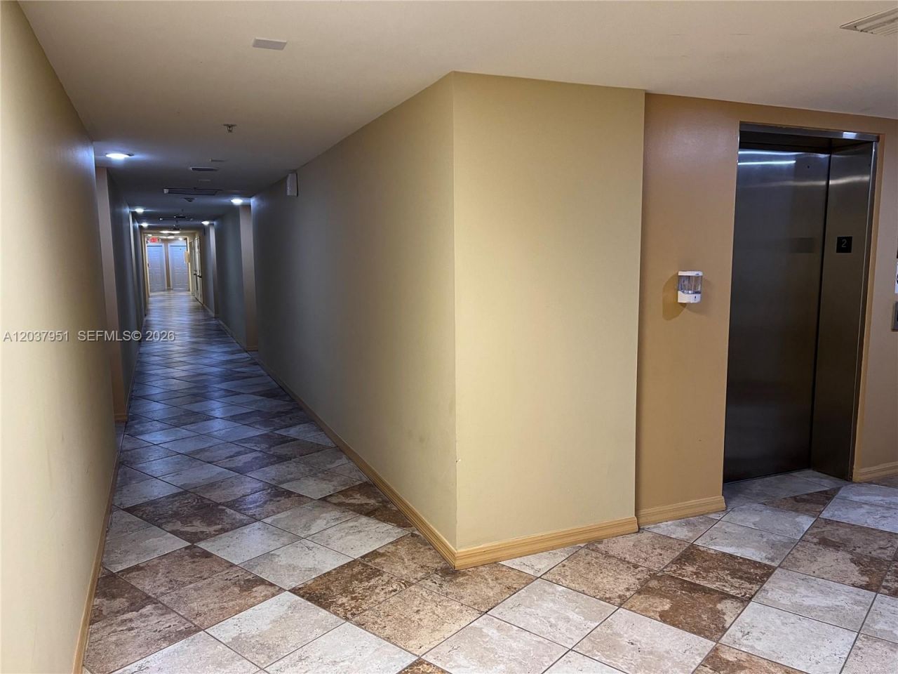 2630 SW 28th St , Unit 14, Miami, FL 33133 Photo
