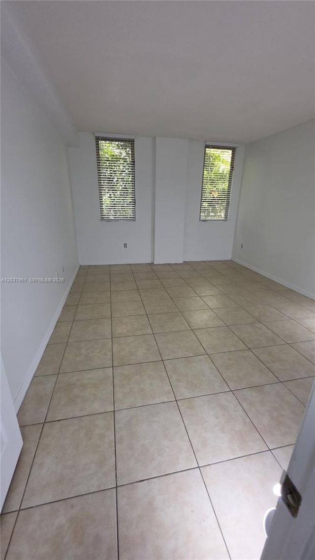 2630 SW 28th St, Unit 14, Miami, FL 33133 Photo