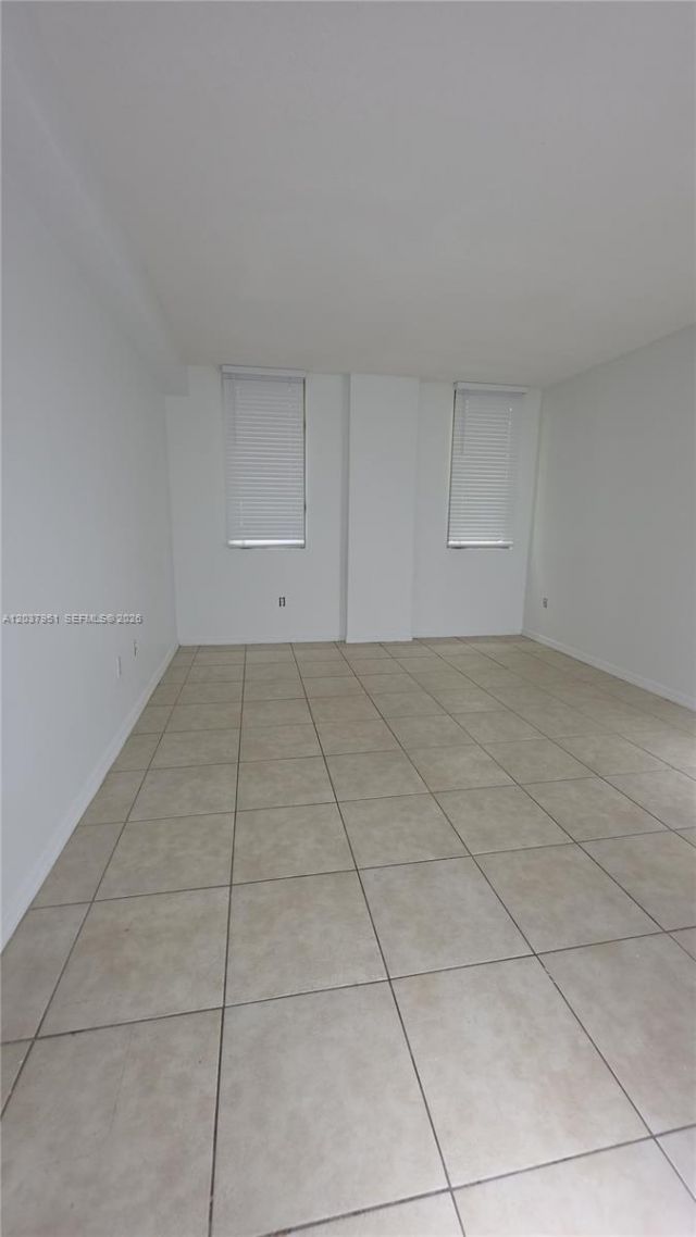 2630 SW 28th St, Unit 14, Miami, FL 33133 Photo