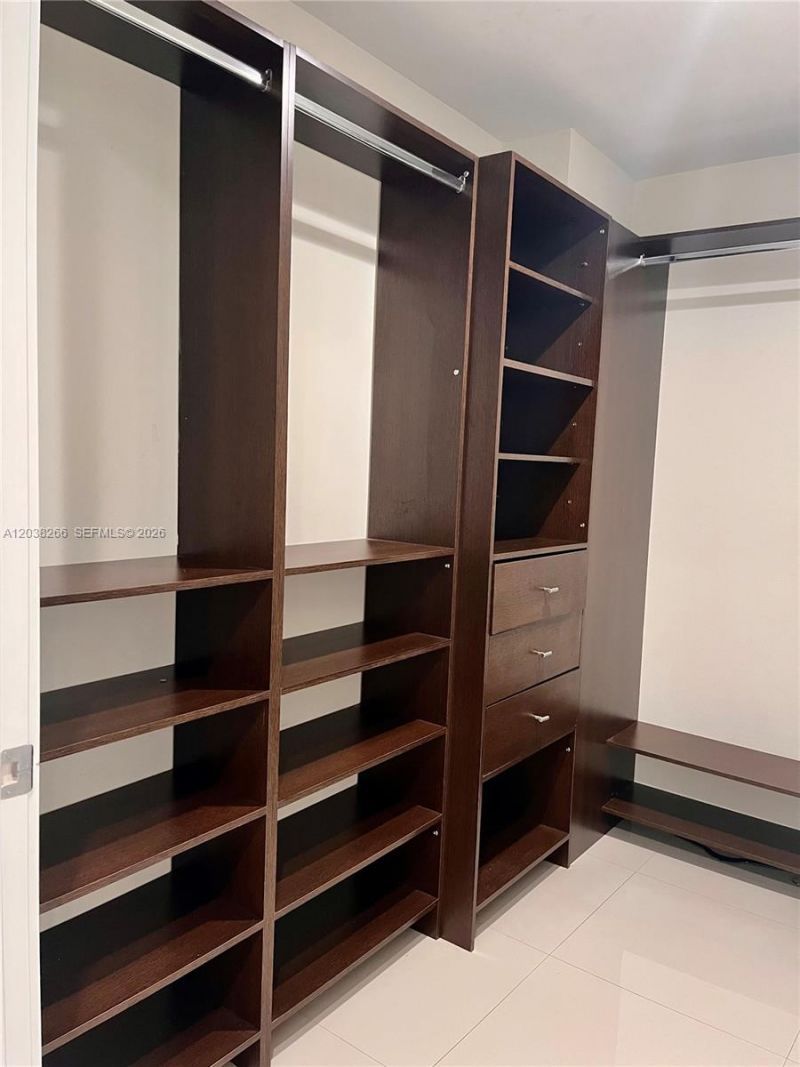 2950 NE 188th St , Unit 108, Aventura, FL 33180 Photo