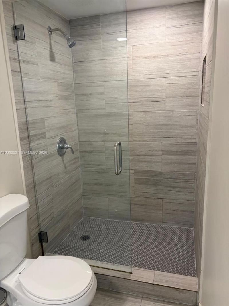 2154 NW 50th St , Miami, FL 33142 Photo