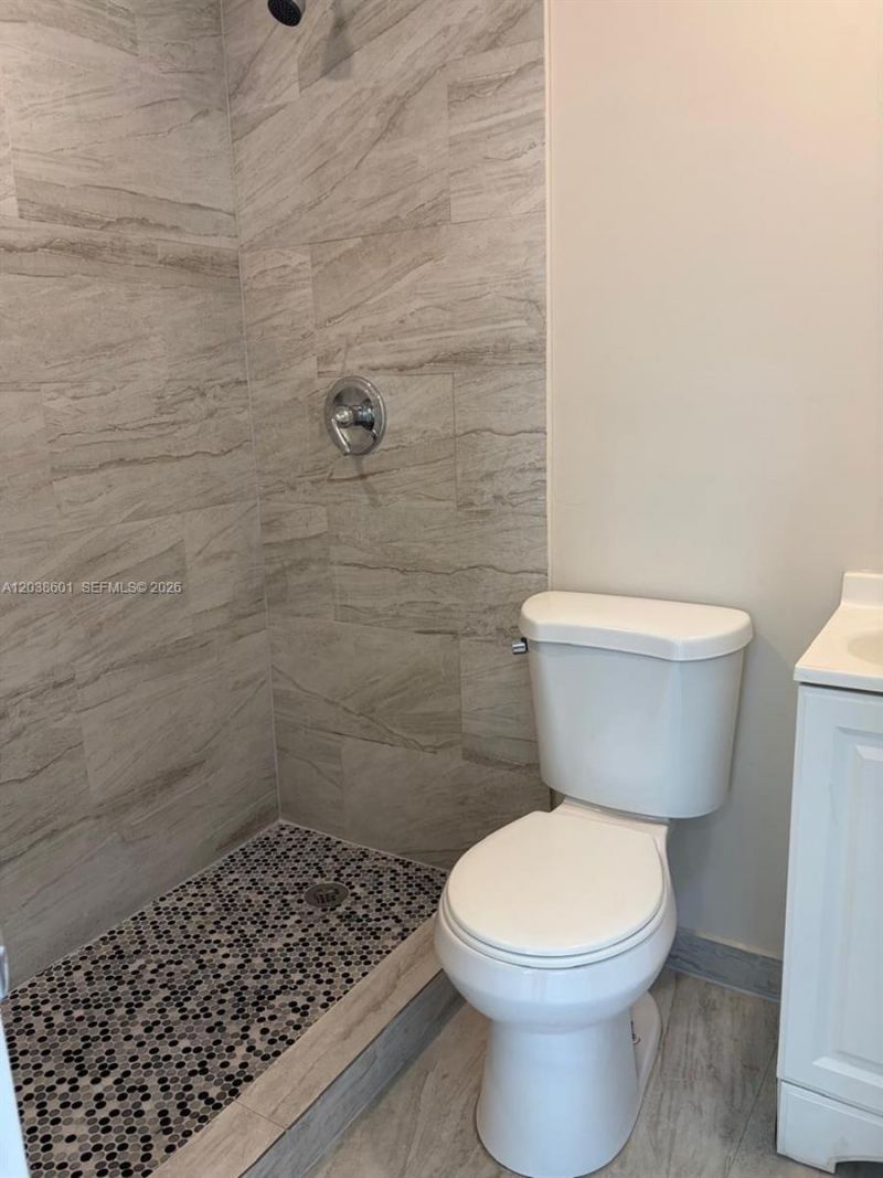 2154 NW 50th St , Miami, FL 33142 Photo