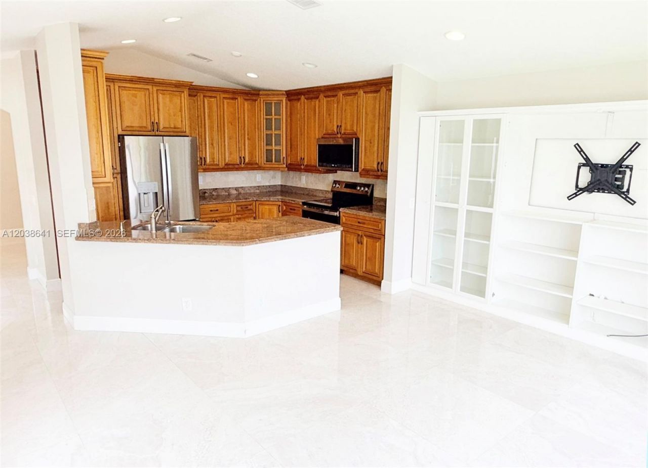 1212 Falls Blvd, Weston, FL 33327 Photo