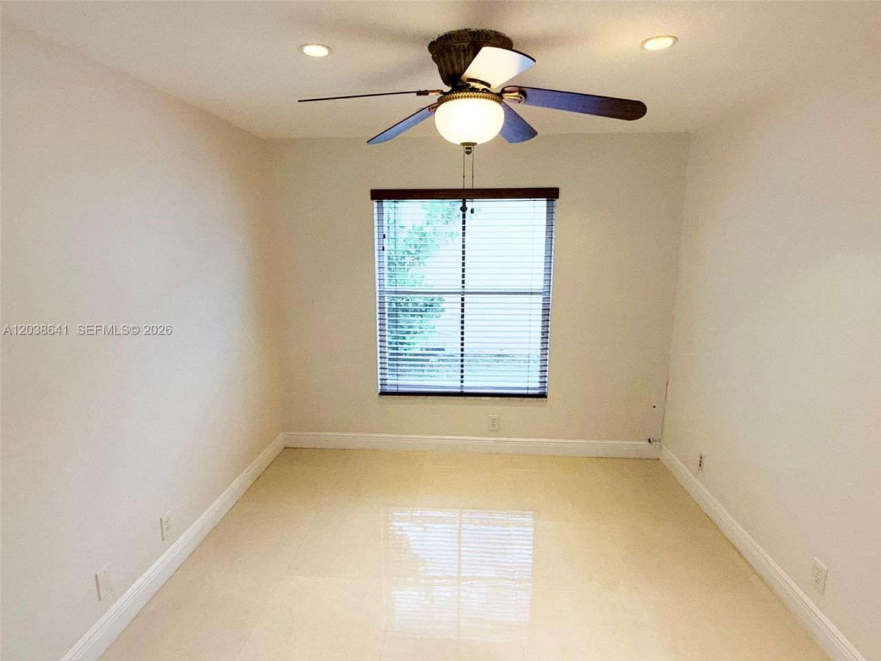 1212 Falls Blvd, Weston, FL 33327 Photo