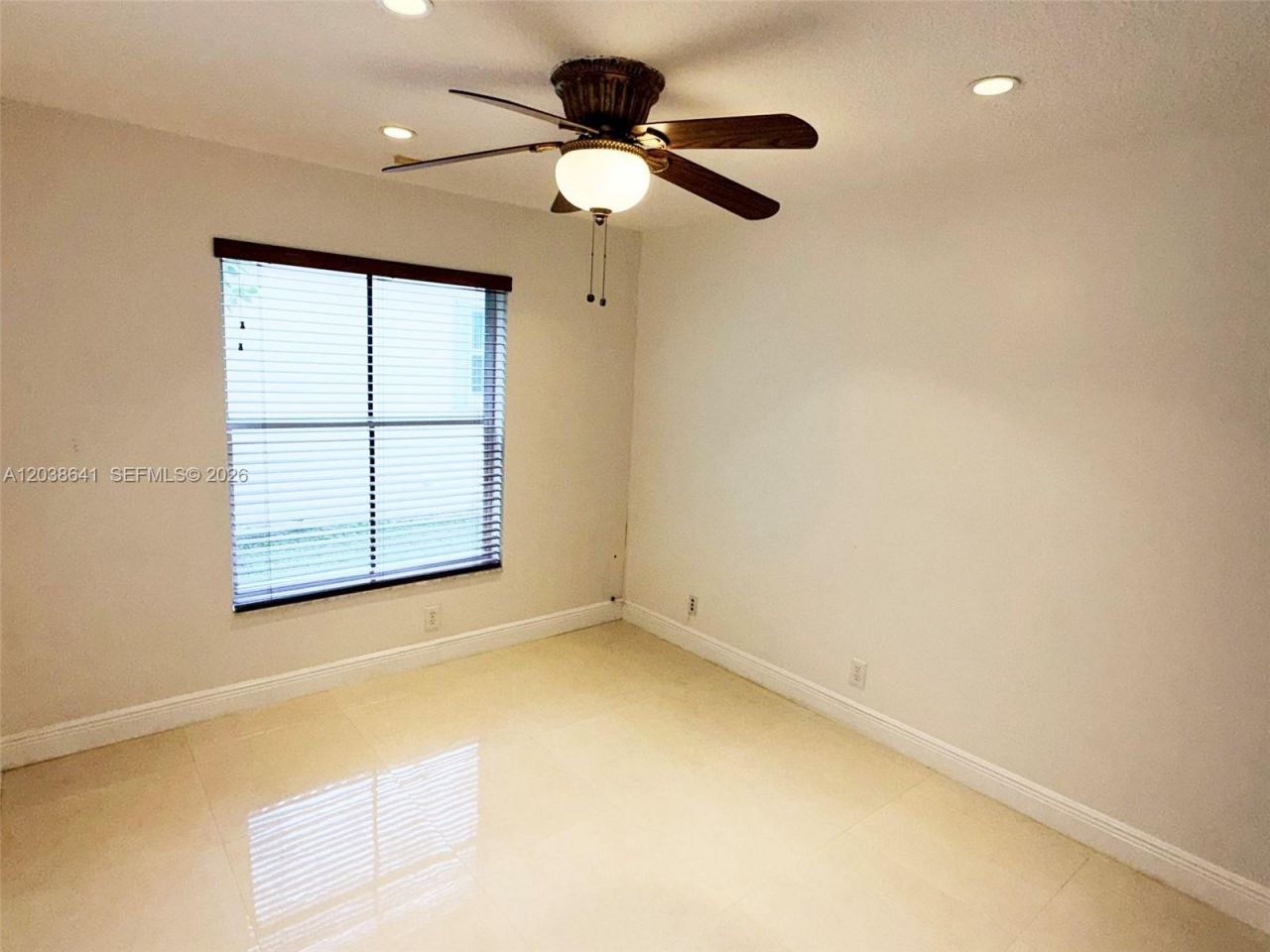 1212 Falls Blvd, Weston, FL 33327 Photo