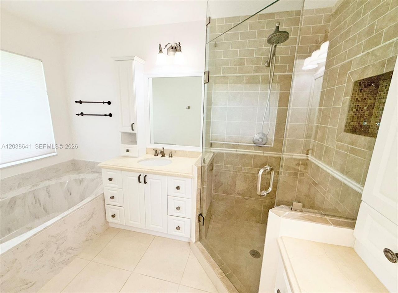 1212 Falls Blvd, Weston, FL 33327 Photo