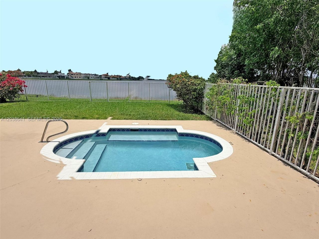 1212 Falls Blvd, Weston, FL 33327 Photo