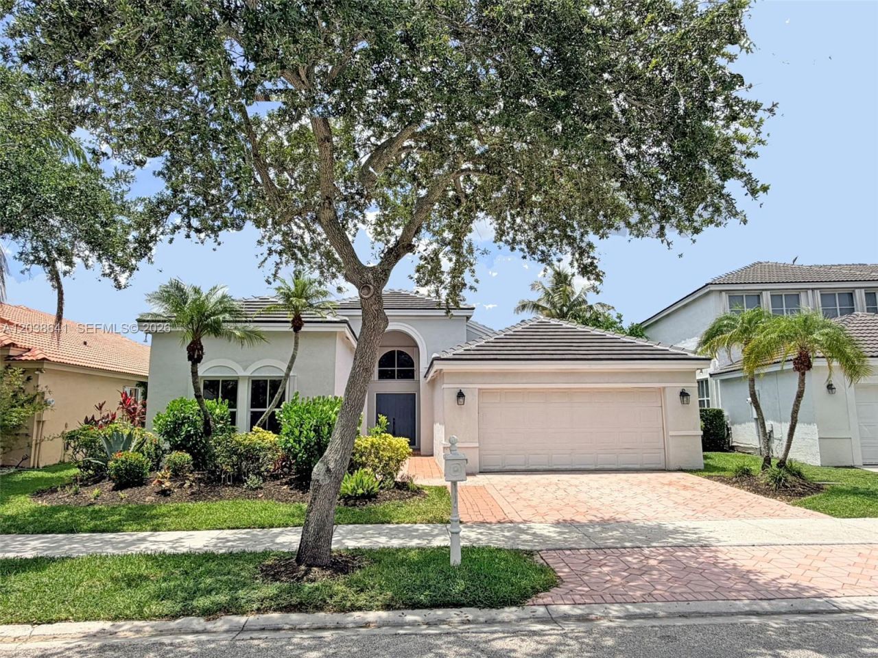 1212 Falls Blvd, Weston, FL 33327 Photo