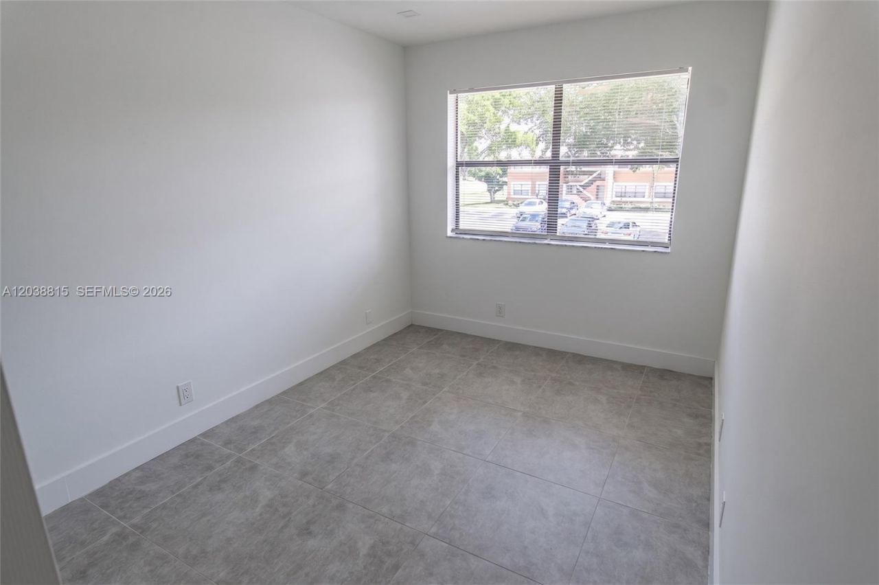 11576 NW 42nd St, Unit 11576, Coral Springs, FL 33065 Photo