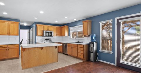 1358 White Bluffs Circle, Fernley, NV 89408 Photo