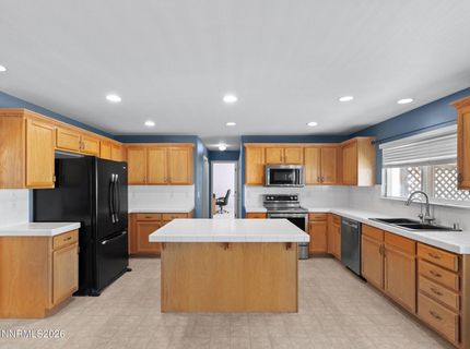1358 White Bluffs Circle, Fernley, NV 89408 Photo