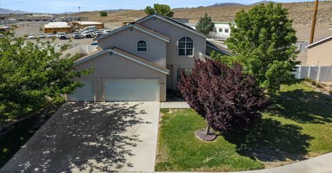 1358 White Bluffs Circle, Fernley, NV 89408 Photo