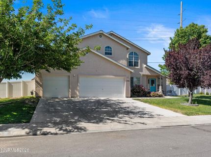 1358 White Bluffs Circle, Fernley, NV 89408 Photo