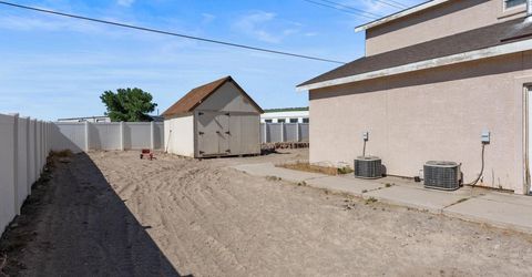 1358 White Bluffs Circle, Fernley, NV 89408 Photo