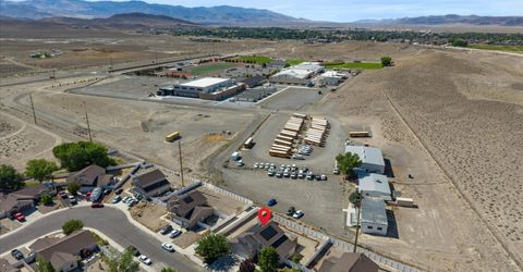1358 White Bluffs Circle, Fernley, NV 89408 Photo